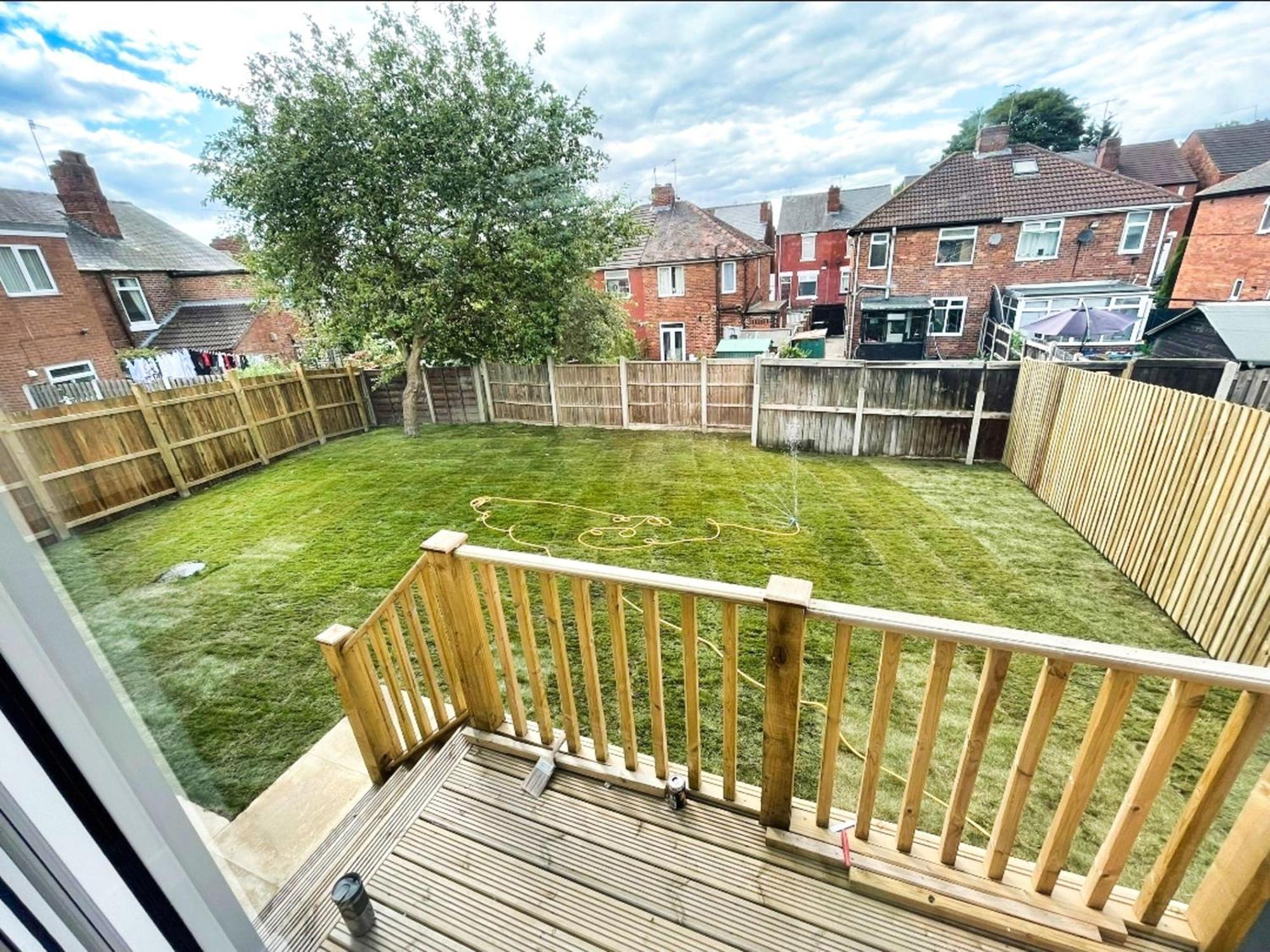 Rotherham - Rawmarsh - Great Customer Feedback - 2 Bed Bungalow - New Build - High End Furnishings - Wheel Chair Accessible - Large Enclosed Garden - Dog Friendly Buitenkant foto